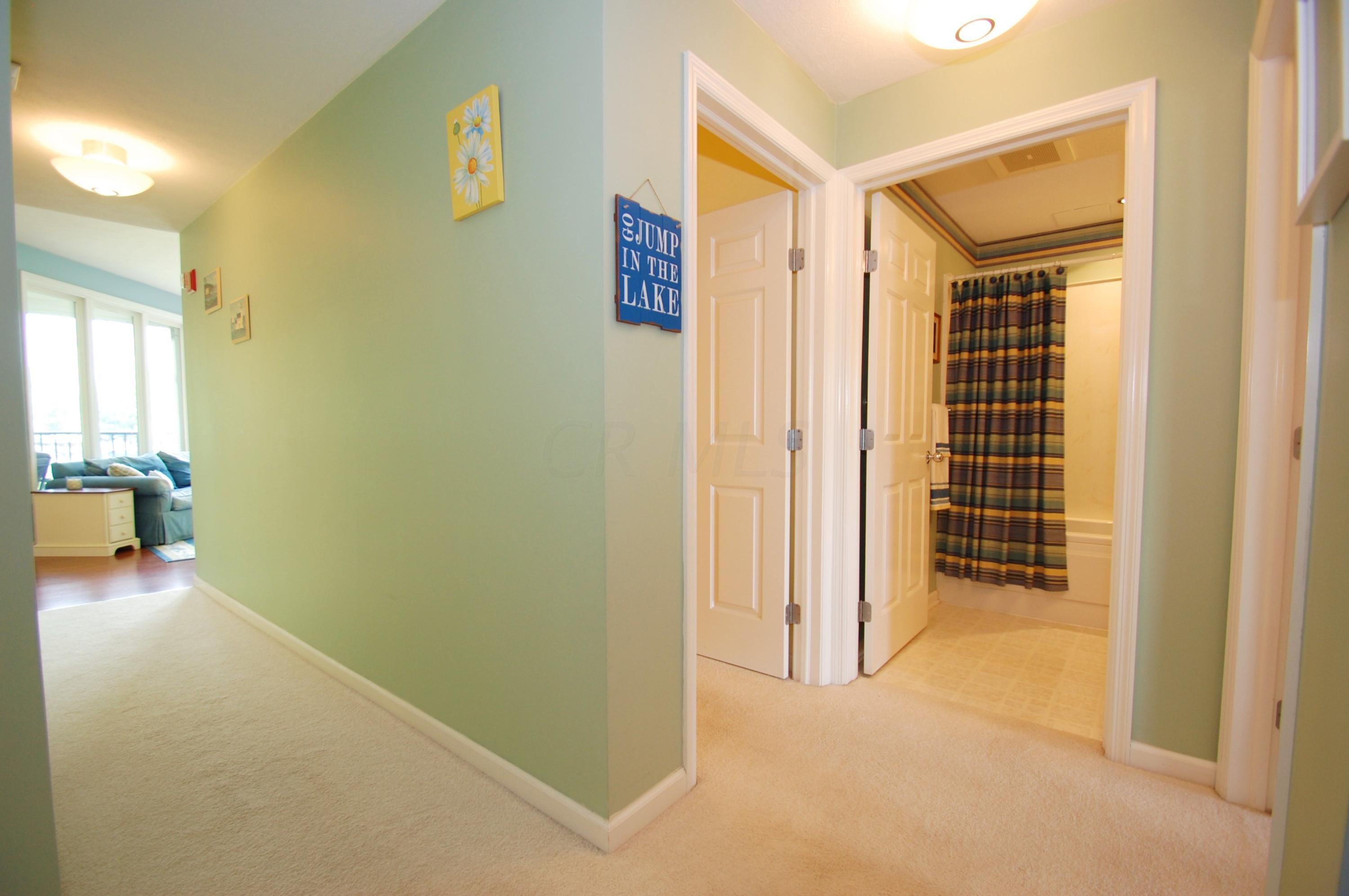 4401 Hunts Landing Road, Unit 201 Hebron, OH 43025 - Photo 18 of 41