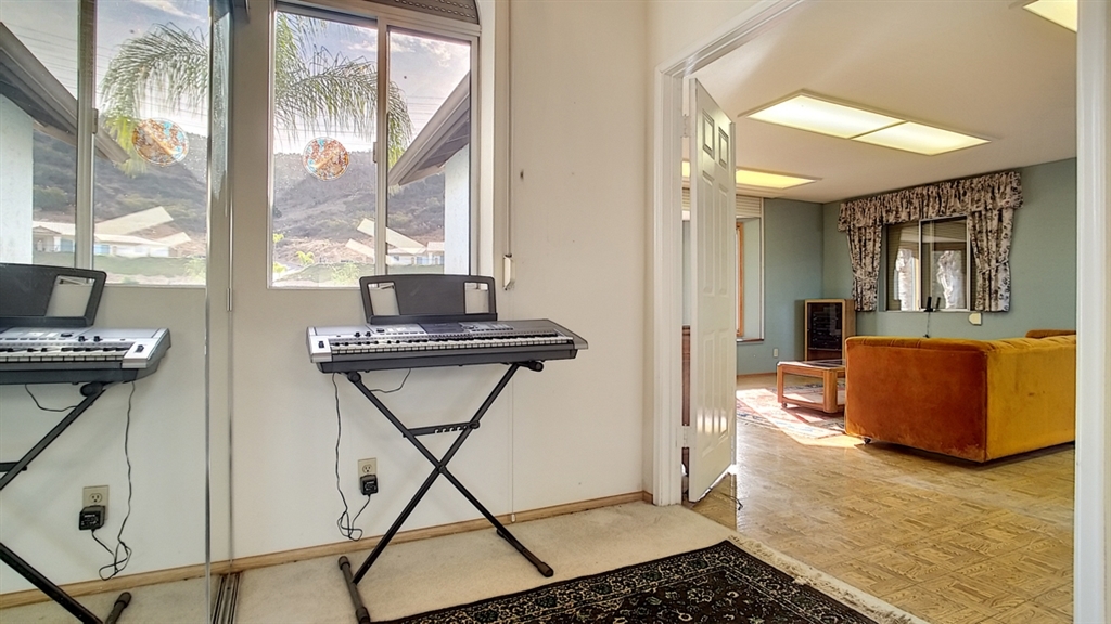 8558 Cordial Road El Cajon, CA 92021 - Photo 17 of 24 Gallery Image 17