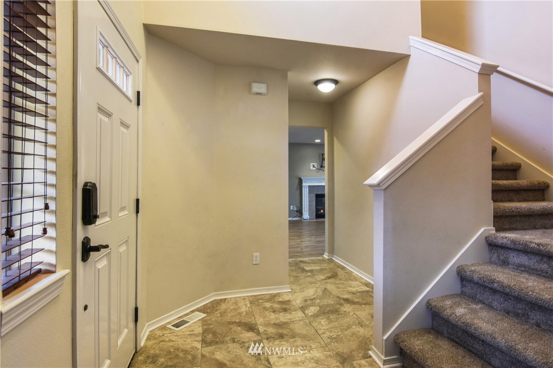 2609 Northwoods Loop Road Mount Vernon, WA 98273 - Photo 2 of 25 Gallery Image 2