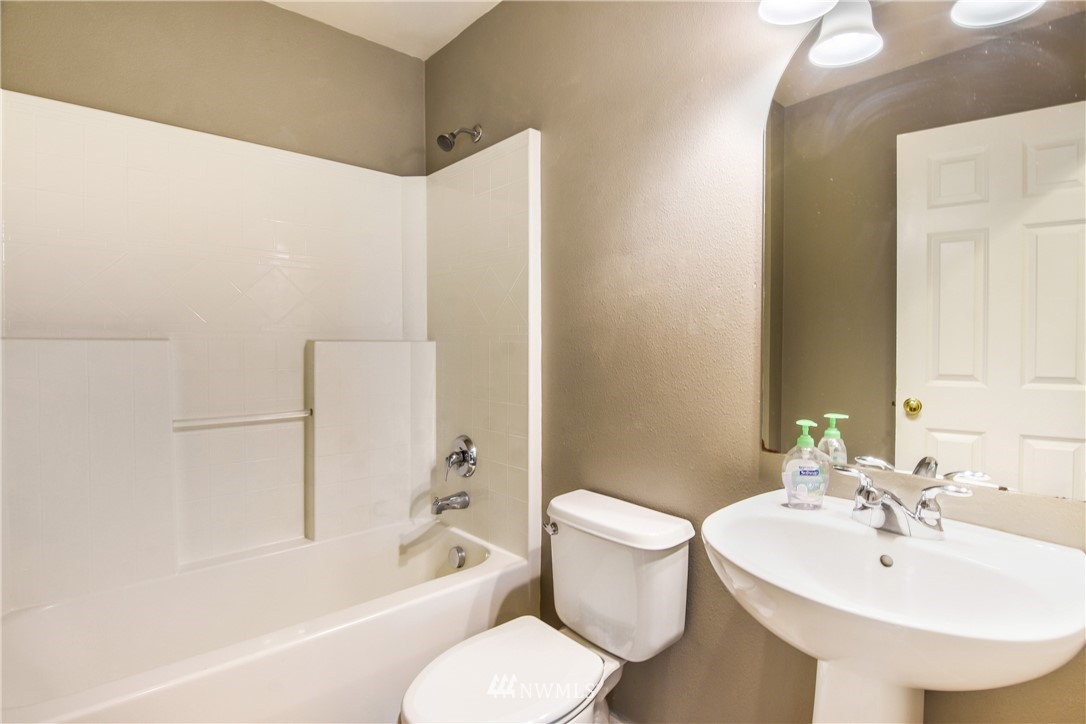 2609 Northwoods Loop Road Mount Vernon, WA 98273 - Photo 12 of 25 Gallery Image 12