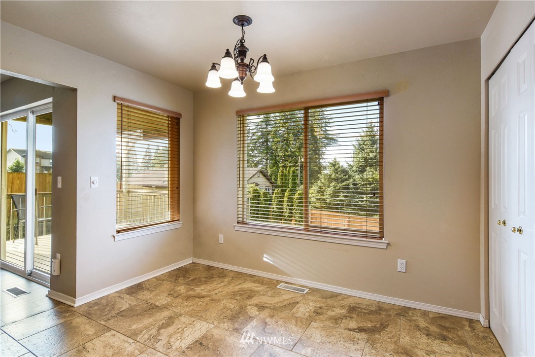 2609 Northwoods Loop Road Mount Vernon, WA 98273 - Photo 7 of 25 Gallery Image 7