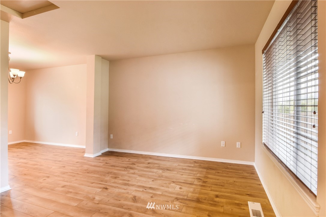 2609 Northwoods Loop Road Mount Vernon, WA 98273 - Photo 8 of 25 Gallery Image 8