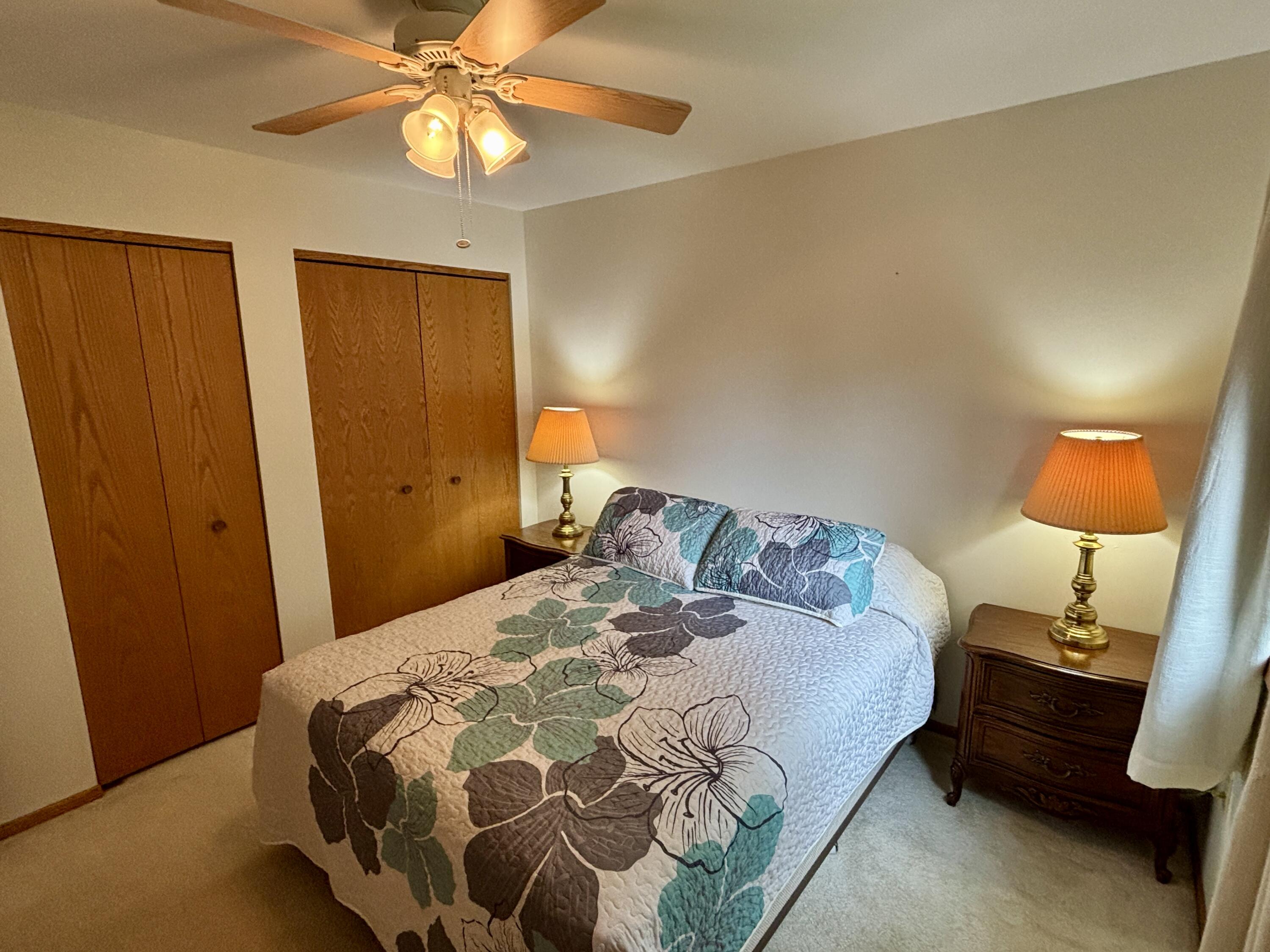 717 East Lakeview Road, Unit 8 Juneau, WI 53039 - Photo 21 of 33 IMG_7915
