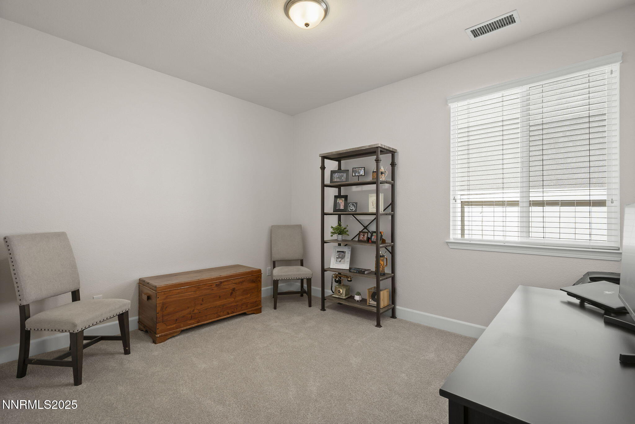 2064 Whitecliff Drive Reno, NV 89521 - Photo 19 of 24 19-web-or-mls-_DSC0729