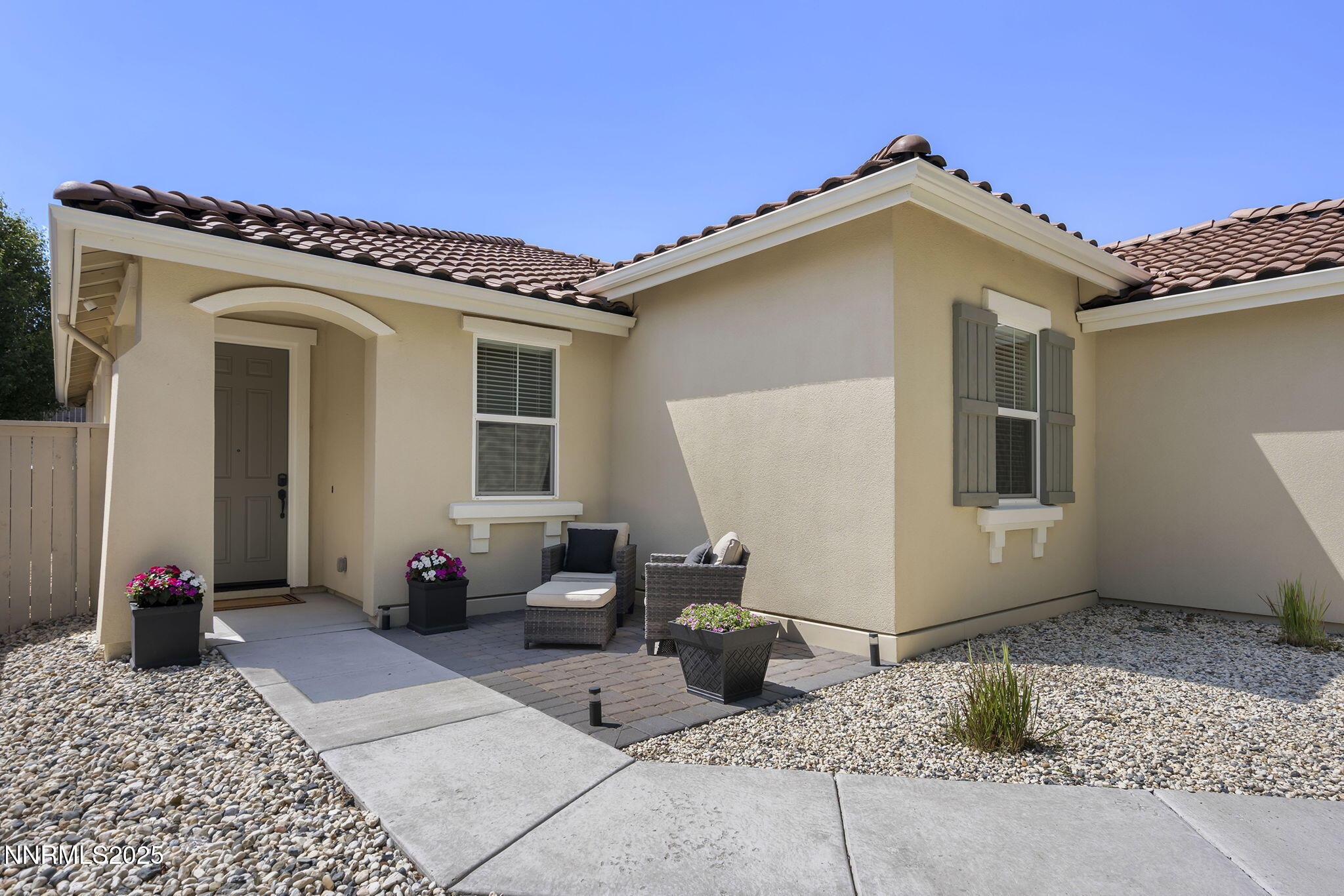 2064 Whitecliff Drive Reno, NV 89521 - Photo 3 of 24 3-web-or-mls-_DSC0786