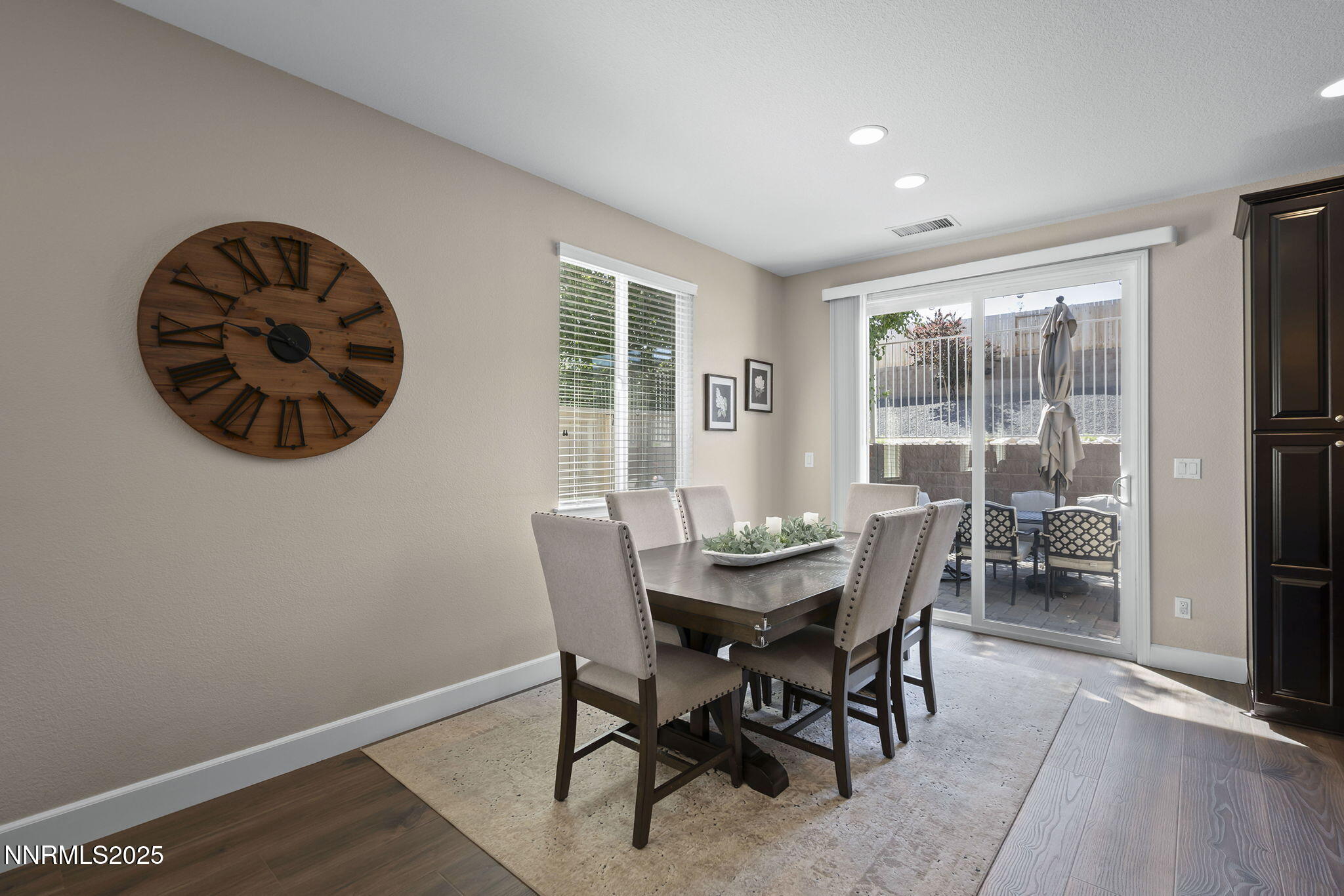 2064 Whitecliff Drive Reno, NV 89521 - Photo 10 of 24 10-web-or-mls-_DSC0683