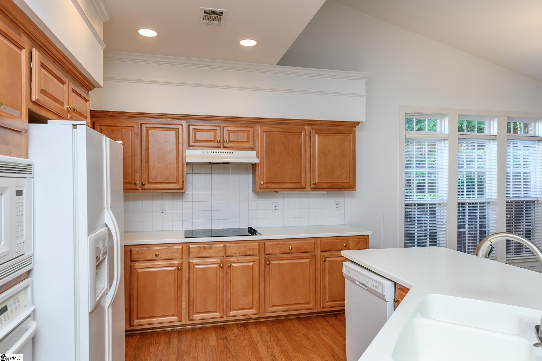 338 Ascot Ridge Lane Greer, SC 29650 - Photo 11 of 23