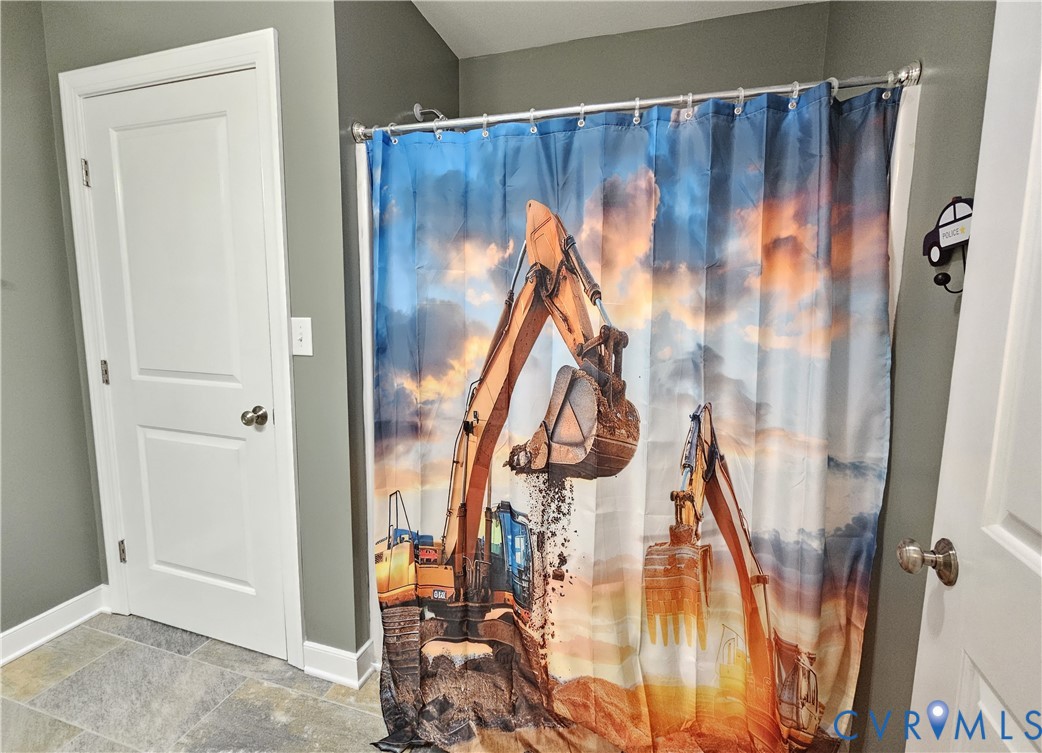 3286 Ranson Road Dillwyn, VA 23936 - Photo 15 of 25 a view of a room with wooden floor and white walls