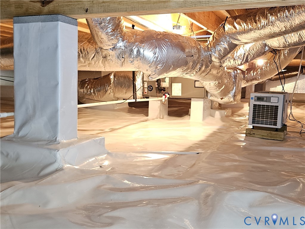 3286 Ranson Road Dillwyn, VA 23936 - Photo 23 of 25 a view of a building with a outdoor space