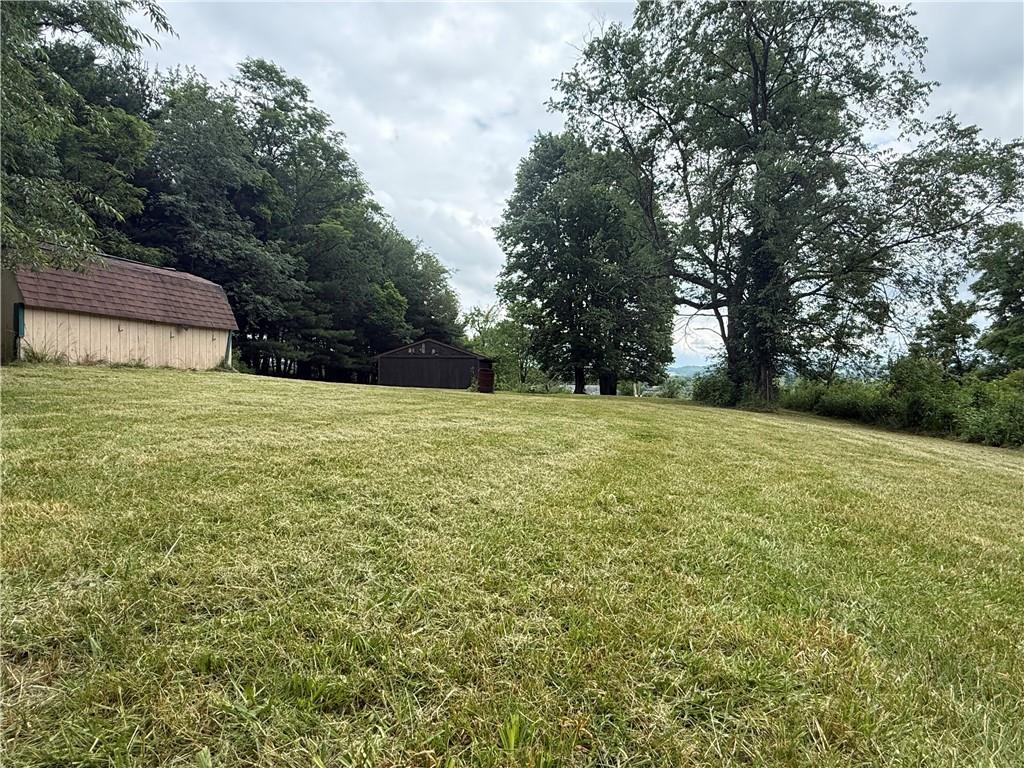 2041 Cemetery Road New Alexandria, PA 15670 - Photo 10 of 11