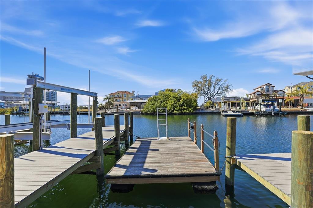 13875 Hatcher Avenue Hudson, FL 34667 - Photo 15 of 85