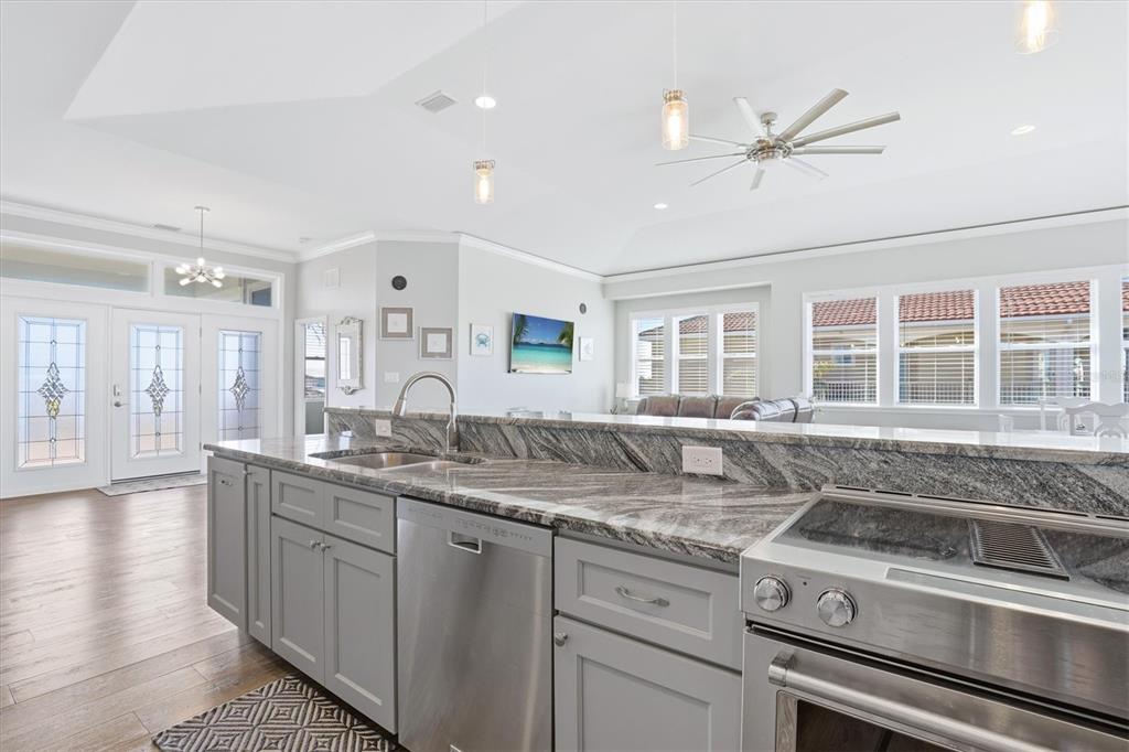 13875 Hatcher Avenue Hudson, FL 34667 - Photo 51 of 85