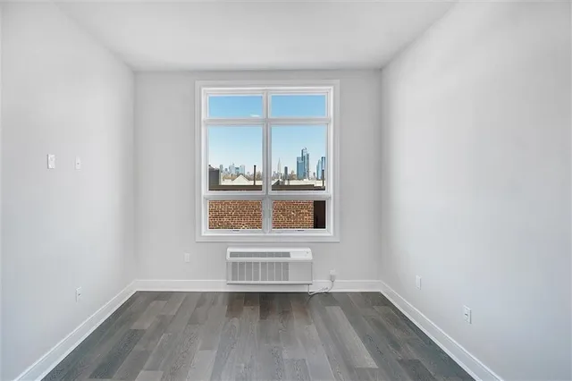 $3,750 | 119 Peter Street, Unit 604, Union City, NJ 07087