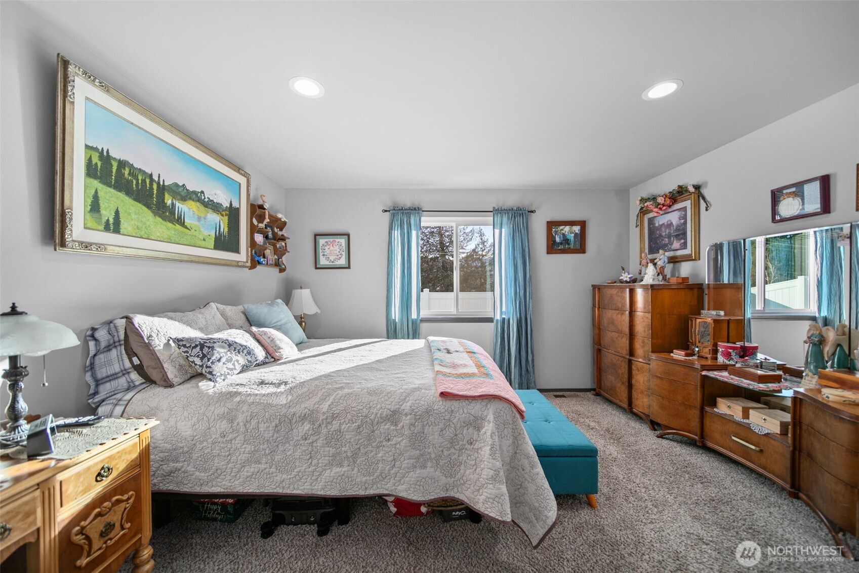 2314 Southeast Marlette Road East Wenatchee, WA 98802 - Photo 14 of 27 a bedroom with a bed and wooden floor