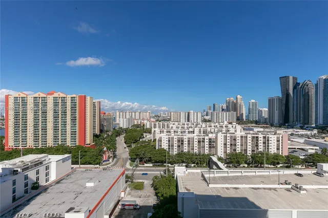 $8,000 | 300 Sunny Isles Boulevard, Unit 41607, Sunny Isles Beach, FL 33160