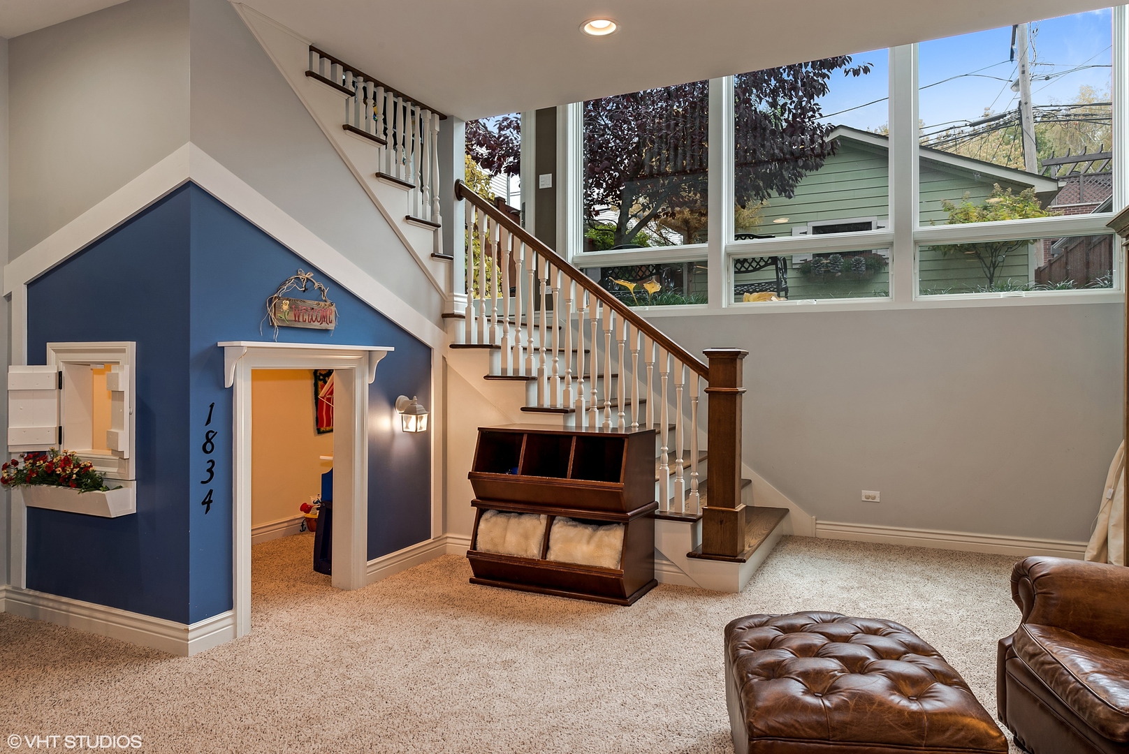 1834 West School Street Chicago, IL 60657 - Photo 11 of 21 a bedroom with furniture and a window