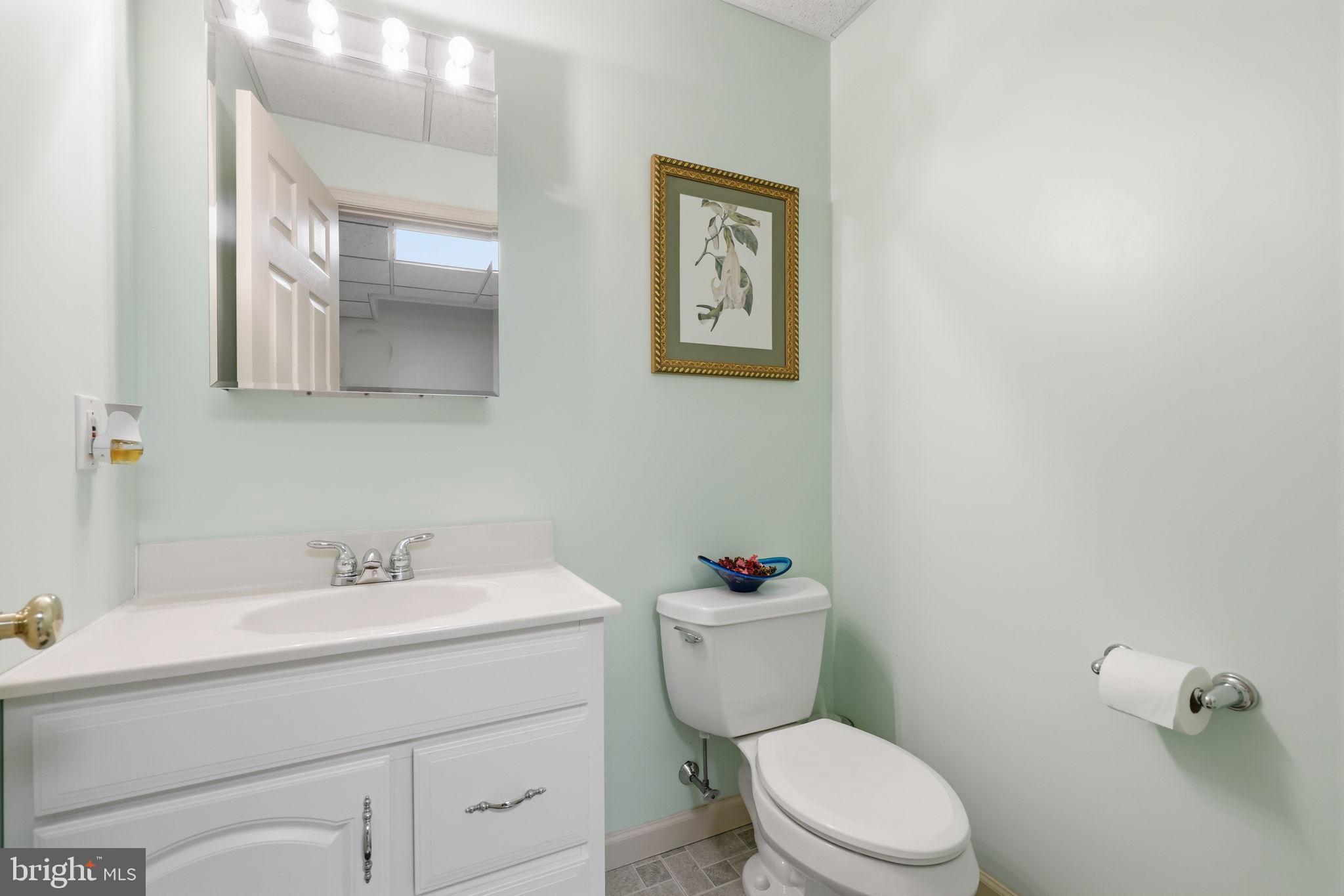 303 Langford Road Broomall, PA 19008 - Photo 40 of 75
