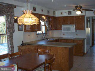 3752 Robin Road Furlong, PA 18925 - Photo 3 of 6