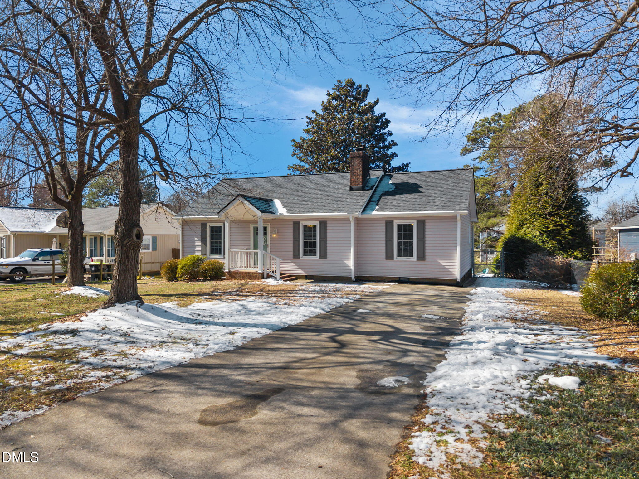 102 Briarcliff Street Apex, NC 27502 - Photo 2 of 28 3-web-or-mls-DJI_20260128125639_0104_D