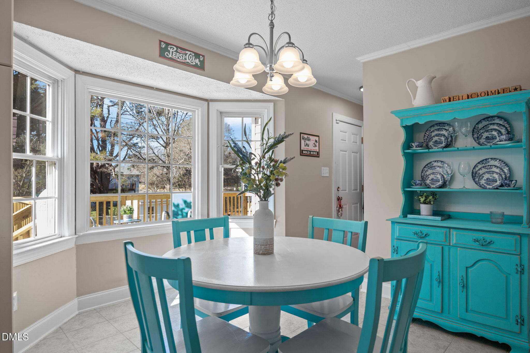 102 Briarcliff Street Apex, NC 27502 - Photo 8 of 28 45-web-or-mls-IMG_5436