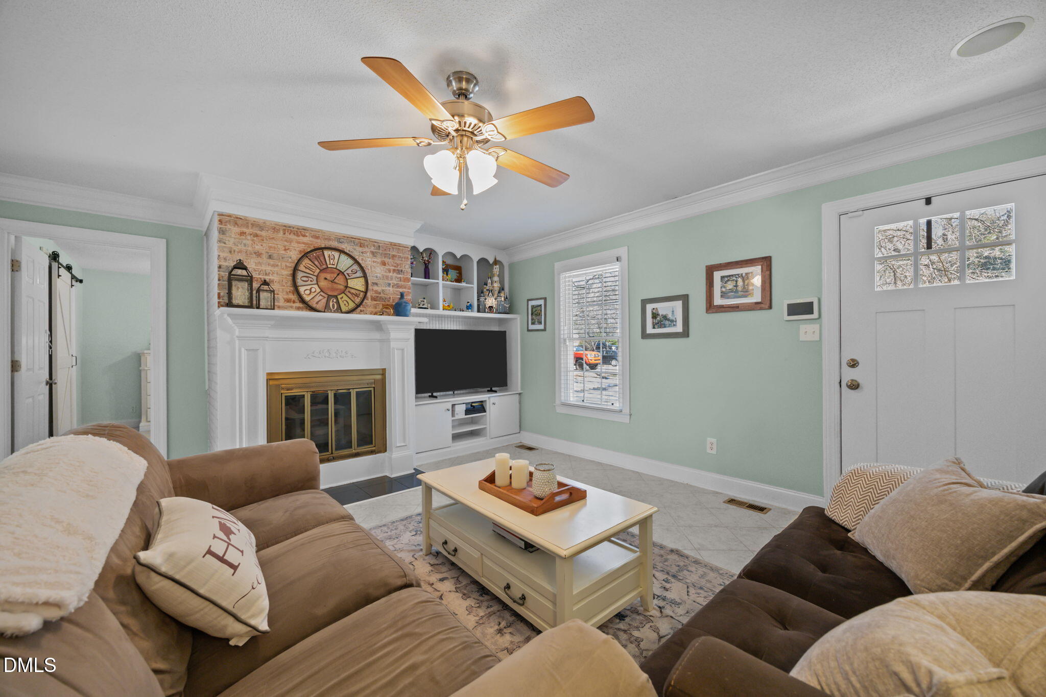 102 Briarcliff Street Apex, NC 27502 - Photo 9 of 28 36-web-or-mls-IMG_5409