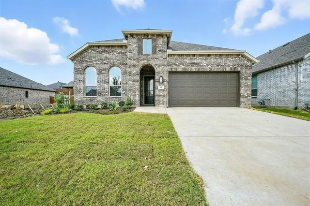 $414,900 | 5036 Westhaven Circle, Denison, TX 75020