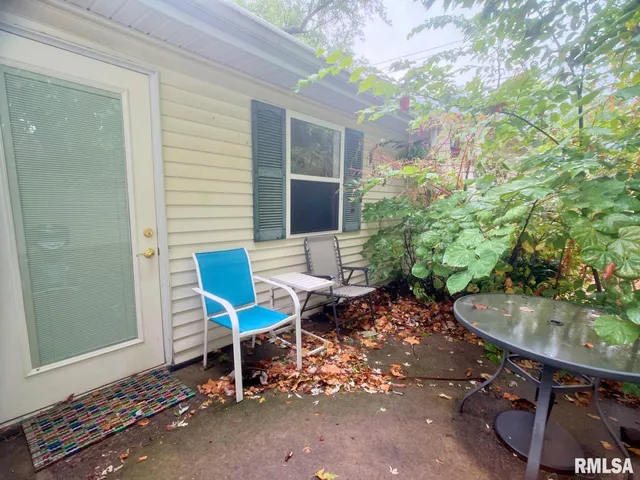 $155,000 | 617 North 10th Street, Herrin, IL 62948