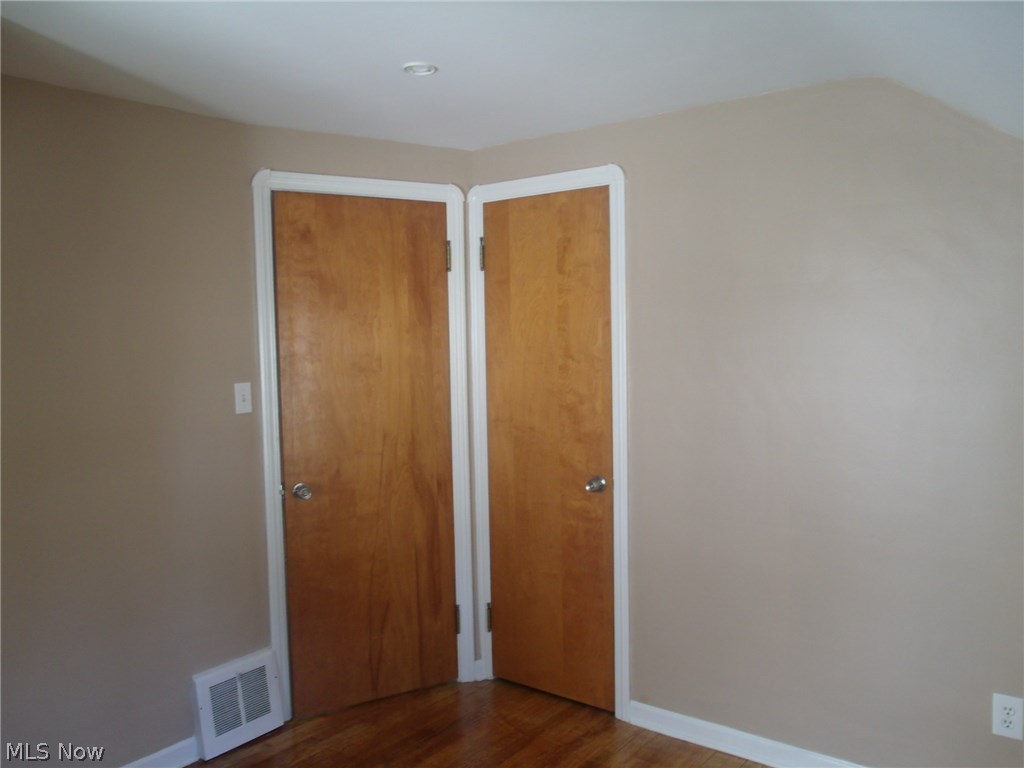 14419 Alger Road Cleveland, OH 44111 - Photo 17 of 35 Gallery Image 17