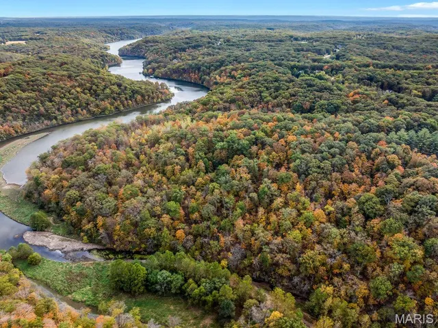 $1,225,000 | 32 Callaway Ridge Drive, Defiance, MO 63341