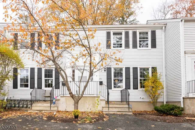 $299,900 | 156 Osprey Road, Hackettstown, NJ 07840