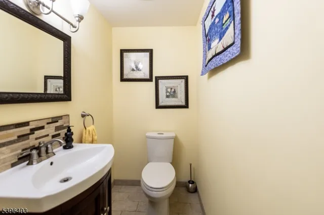 $299,900 | 156 Osprey Road, Hackettstown, NJ 07840