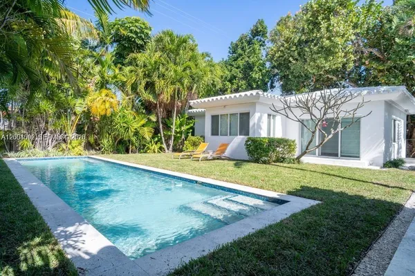 $9,700 | 1123 Bay Drive, Miami Beach, FL 33141