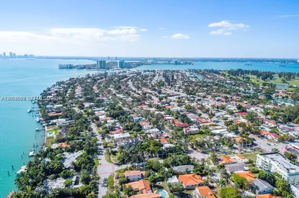 $9,700 | 1123 Bay Drive, Miami Beach, FL 33141