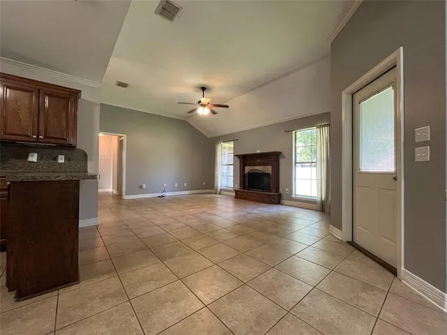 $1,700 | 708 Quiet Cove Circle, Shreveport, LA 71118