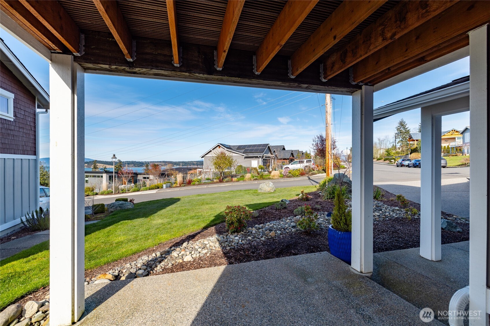 3903 Isle Way Anacortes, WA 98221 - Photo 5 of 40