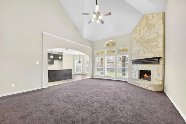 $539,900 | 127 Lake Trail Drive, Red Oak, TX 75154