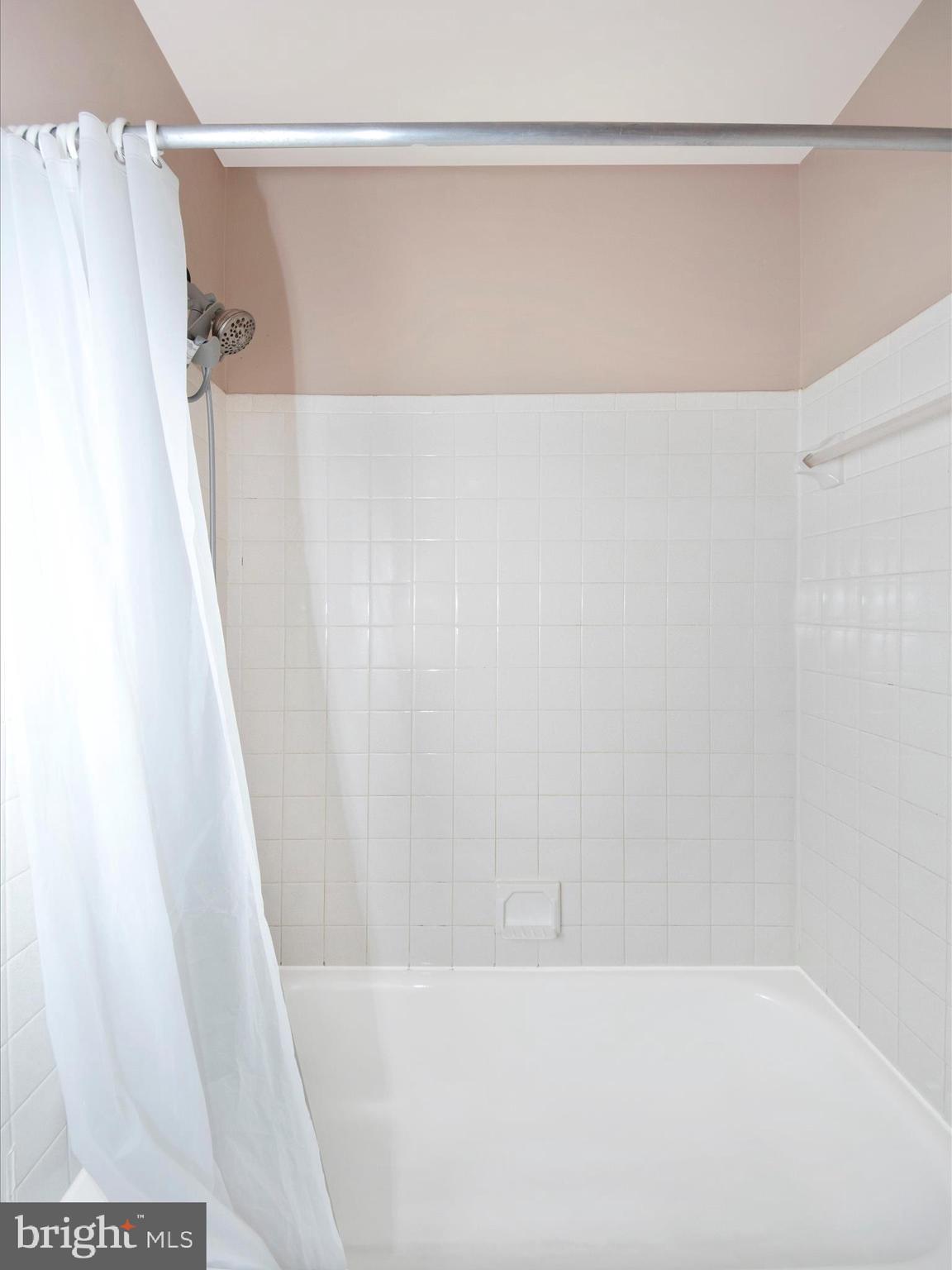 11 Briarstone Lane Gaithersburg, MD 20877 - Photo 33 of 51 IMG_1500