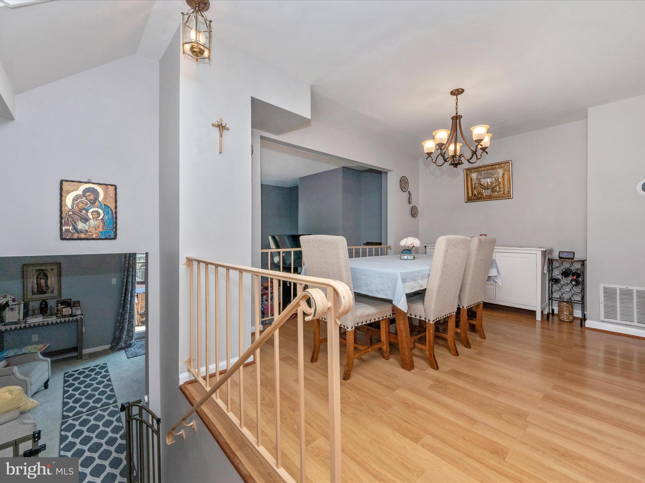 11 Briarstone Lane Gaithersburg, MD 20877 - Photo 9 of 51 IMG_1452