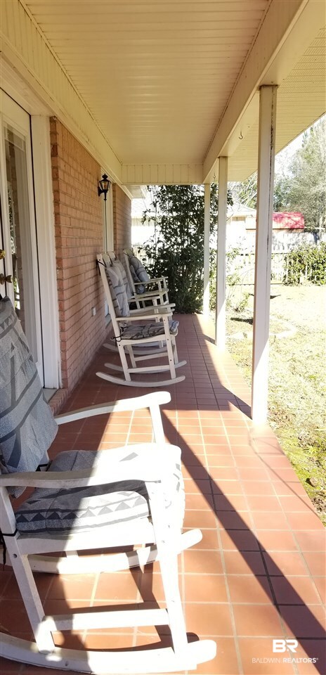 20086 Pecan Trace Fairhope, AL 36532 - Photo 38 of 44 Back patio