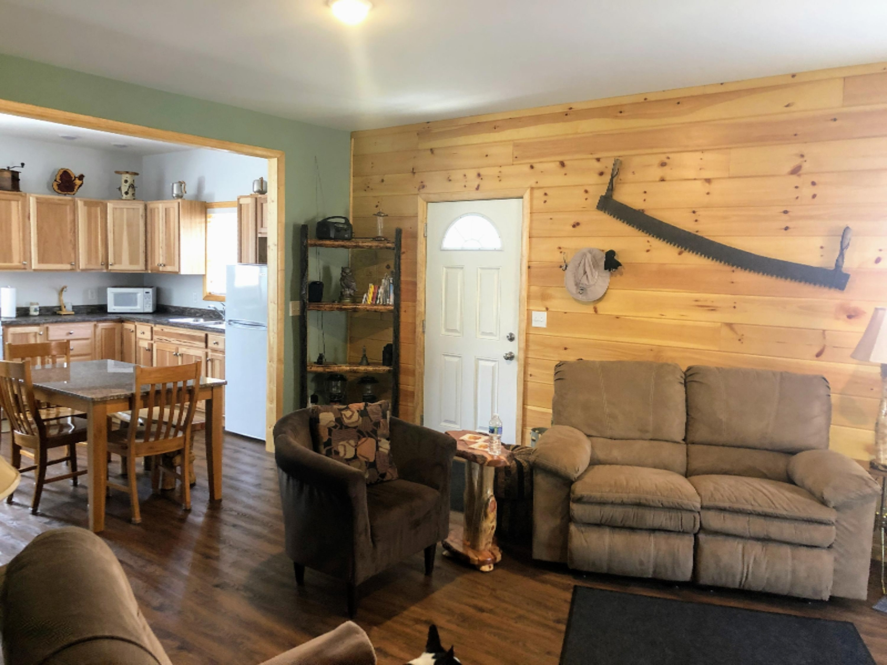 9570 150th Avenue Reed City, MI 49677 - Photo 5 of 30 Living Room