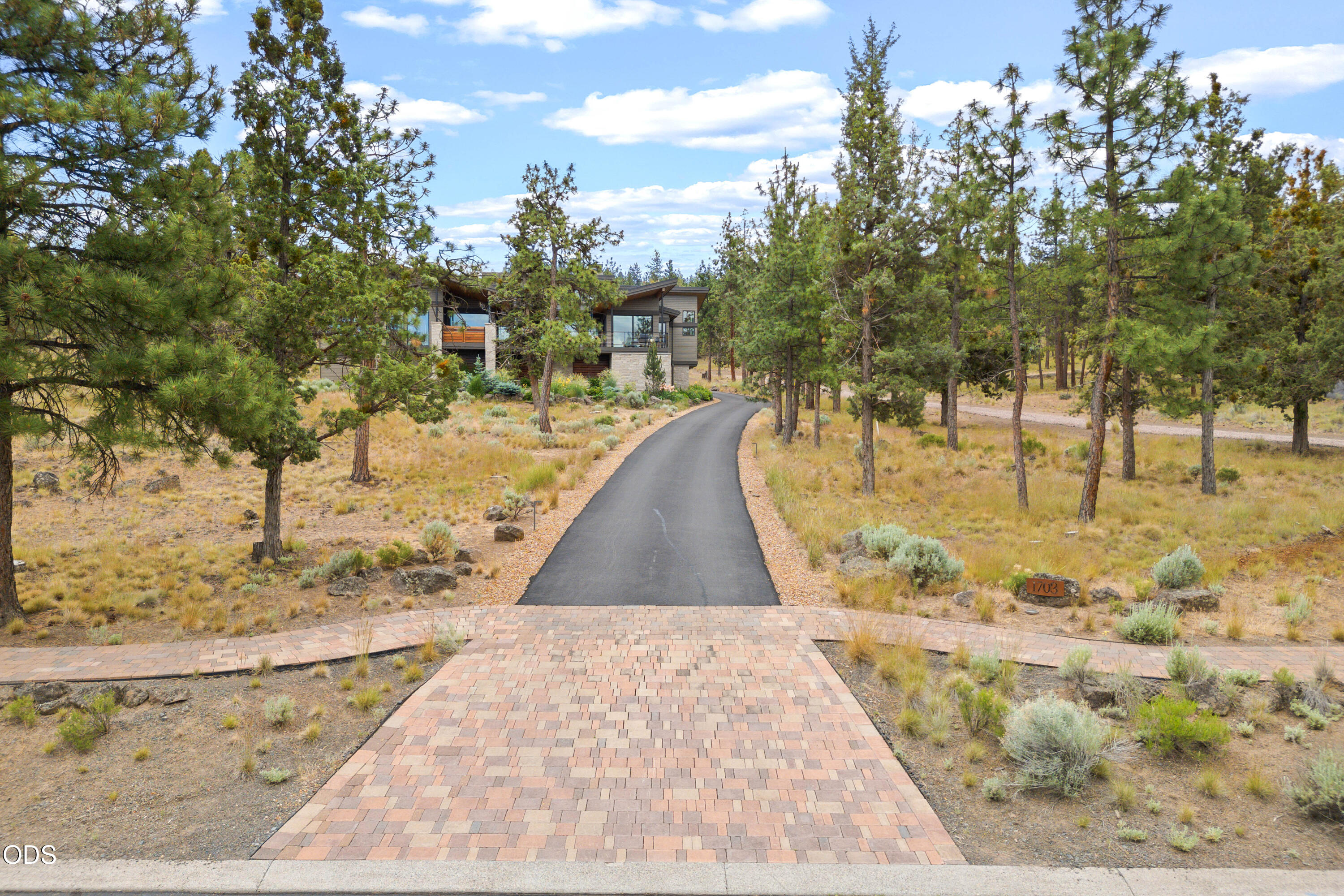 1703 Northwest Wild Rye Circle Bend, OR 97703 - Photo 60 of 64