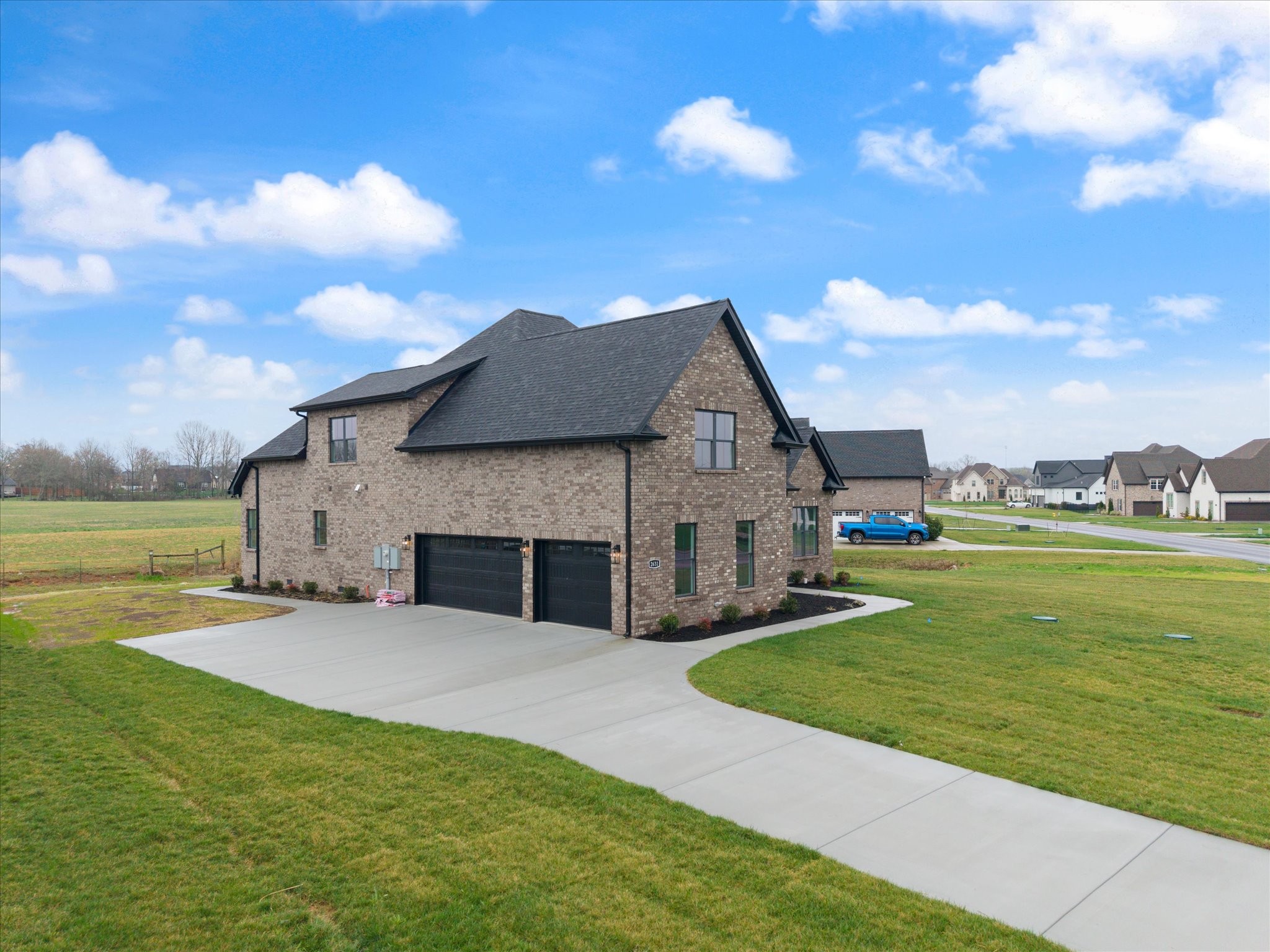 2631 Holly Spring Drive Murfreesboro, TN 37128 - Photo 3 of 33 a view of a house with a yard