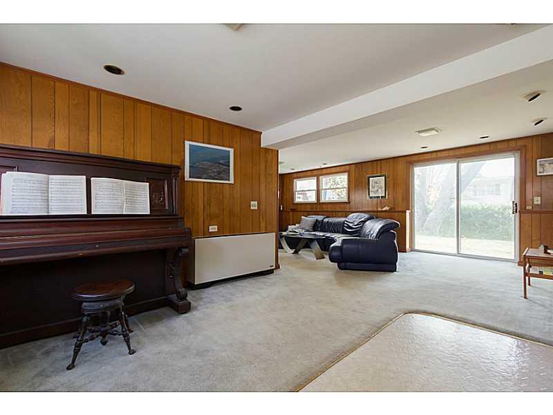 135 Woodfield Road Portland, ME 04102 - Photo 24 of 28 Family Room.
