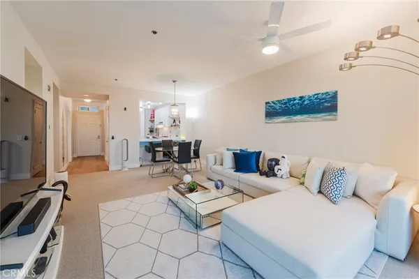 $669,000 | 20371 Bluffside Circle, Unit 212, Huntington Beach, CA 92646
