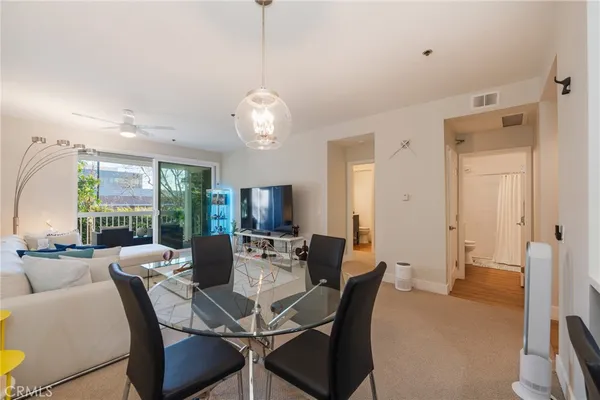 $669,000 | 20371 Bluffside Circle, Unit 212, Huntington Beach, CA 92646