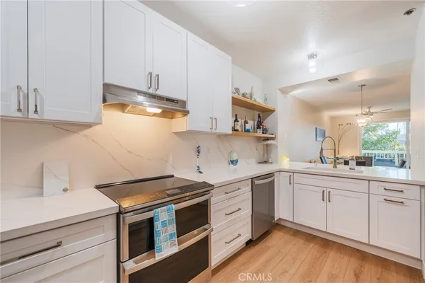 $669,000 | 20371 Bluffside Circle, Unit 212, Huntington Beach, CA 92646
