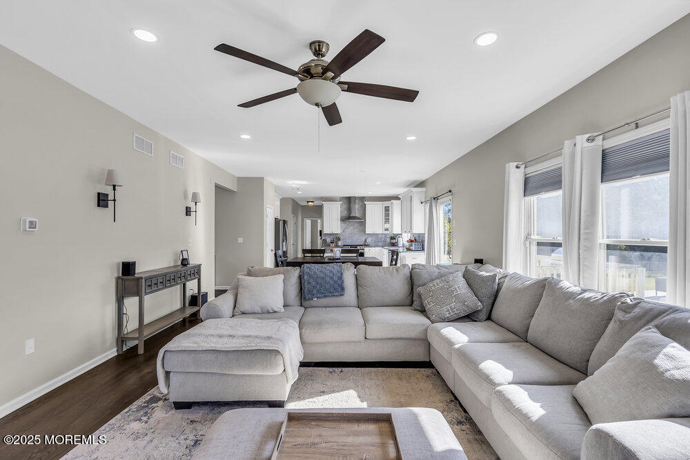 11 Cutter Court Cream Ridge, NJ 08514 - Photo 31 of 87 031_dsc09445_365