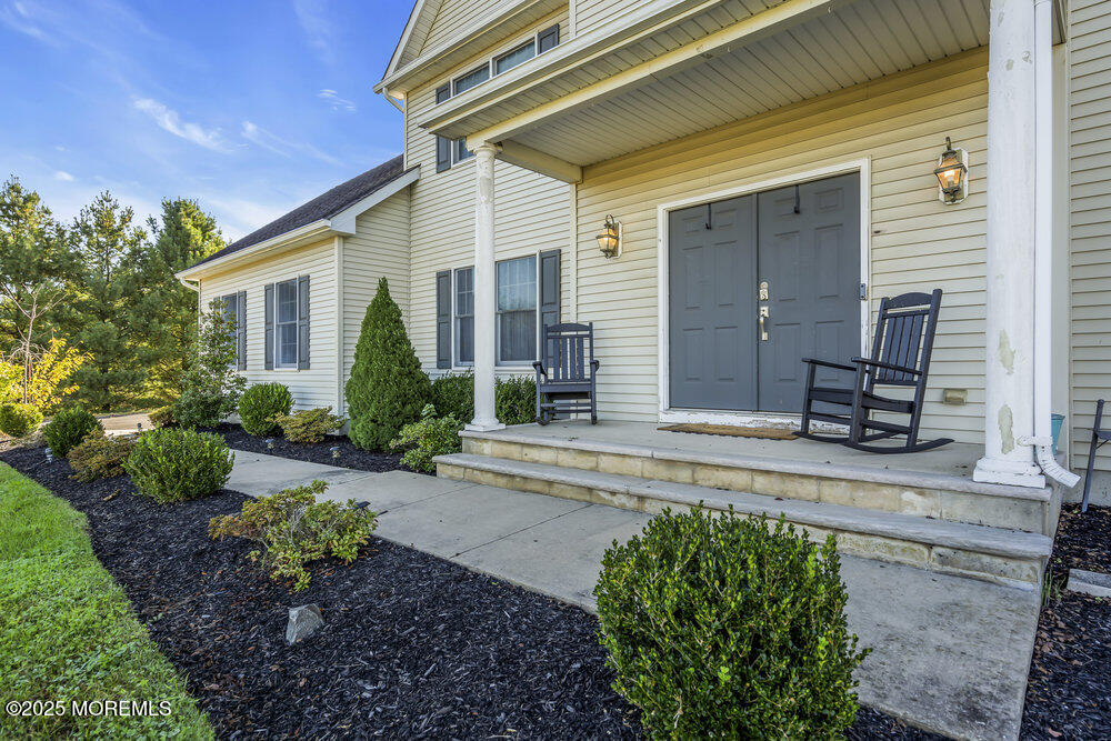 11 Cutter Court Cream Ridge, NJ 08514 - Photo 83 of 87 a front view of a house with garden