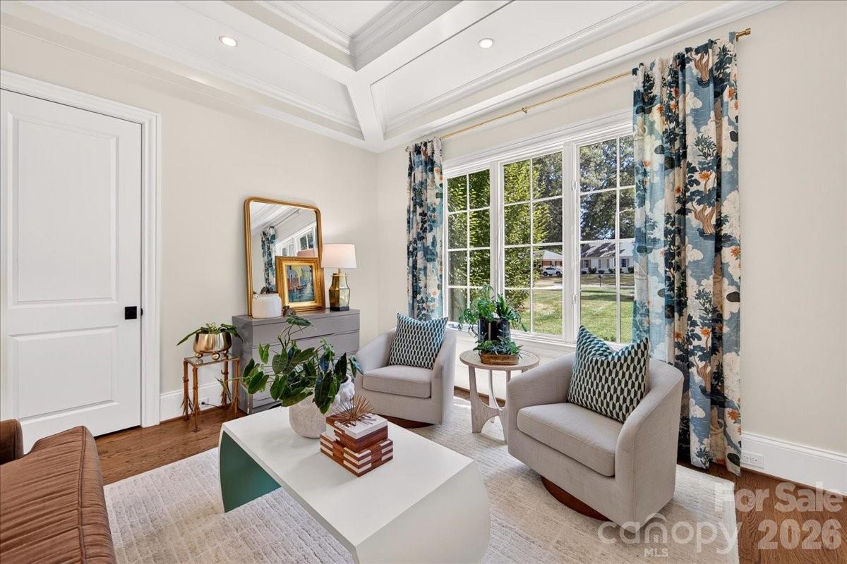 610 Lansdowne Road Charlotte, NC 28270 - Photo 10 of 48 Gallery Image 10