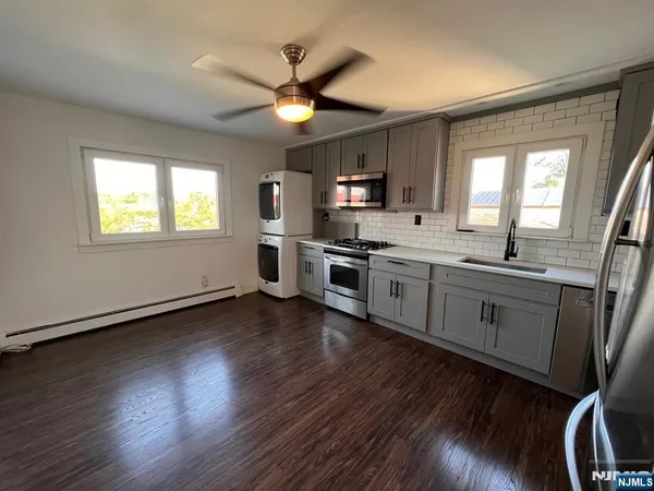 $2,500 | 6 Page Avenue, Unit 2, Lyndhurst, NJ 07071